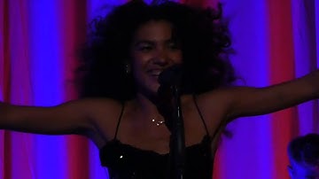 Olivia Dean - "Man I Need" (unreleased) (Live in Brooklyn)