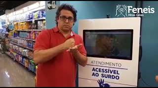 Feneis: SignumWeb e Drogaria Araujo: atendimento acessível ao surdo