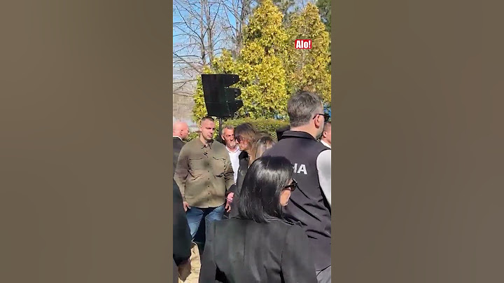 Željko Mitrović sa suprugom došao na sahranu