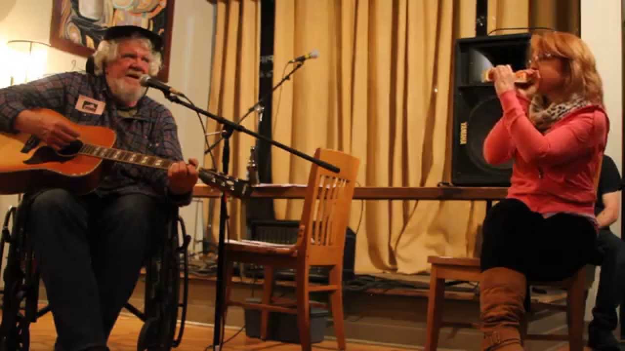 Folsom Prison Blues with the International Tranwhistle Chorus