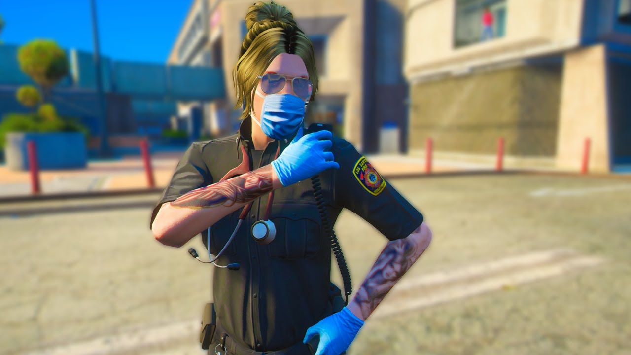 I Try To Be A MEDIC In GTA 5 Roleplay - YouTube
