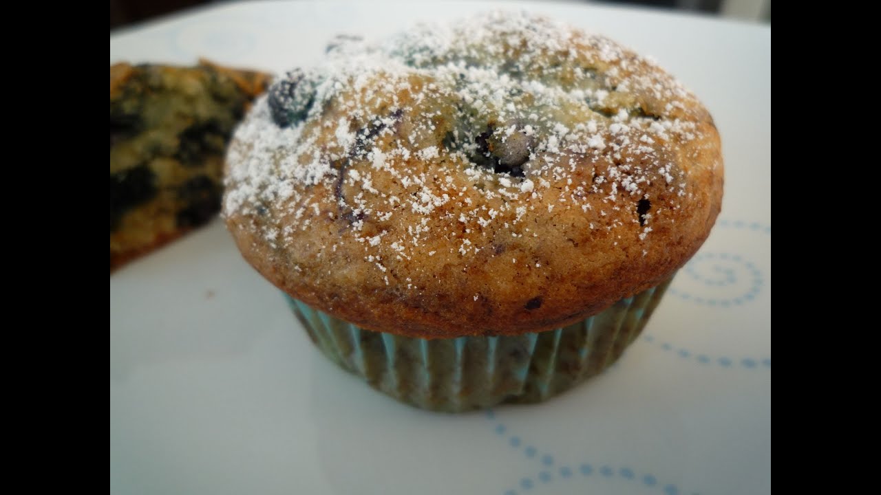 BlaubeerMuffins (Blueberry Muffins) YouTube