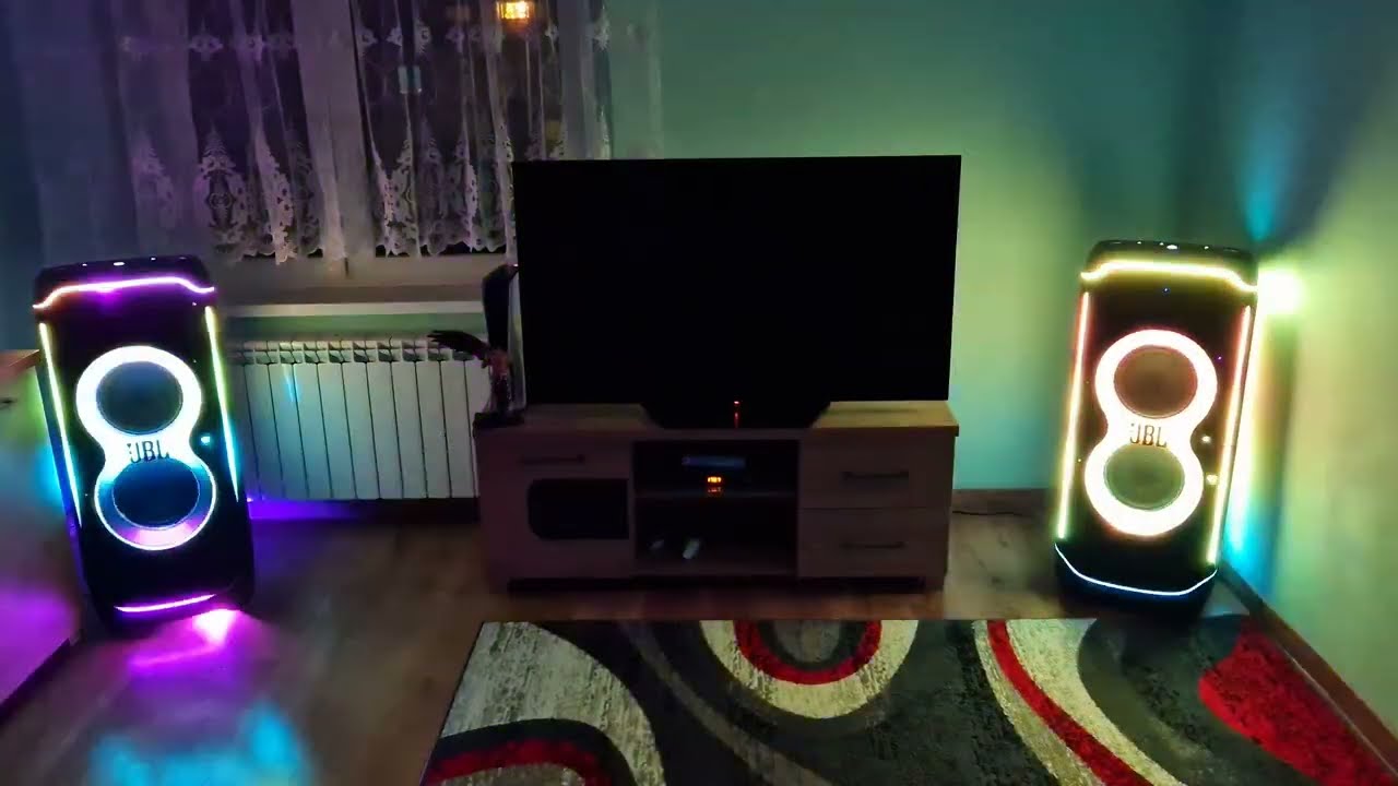 JBL Partybox Ultimate Explode