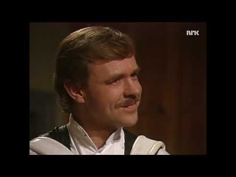 Eli Bjørhusdal, Torill