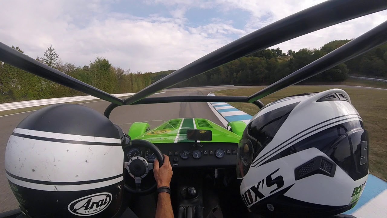 Caterham Circuit du Laquais 2020