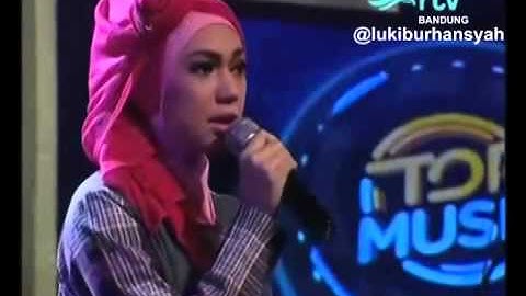 Hurt - Indah Nevertari on Re Run TOP MUSIC rtv, 17-9-15