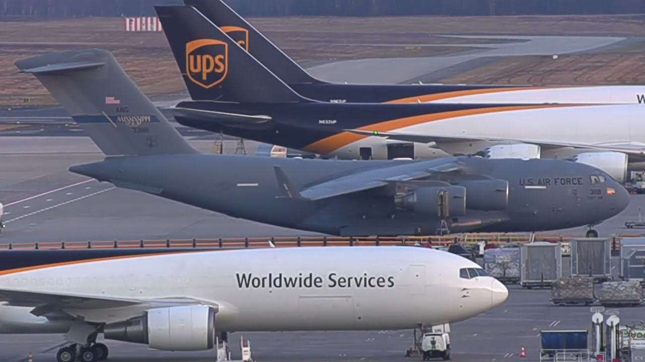 Cologne Bonn Airport LIVE - Planespotting CGN