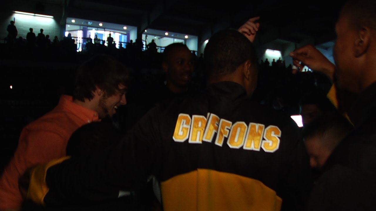 Devers Drops 40, but Griffons fall at Baptist YouTube