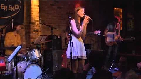 Kelly Hooper - Smile