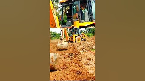 Bucket se level kiya #shorts #shortsfeed #jcb #Bucket #Leveling