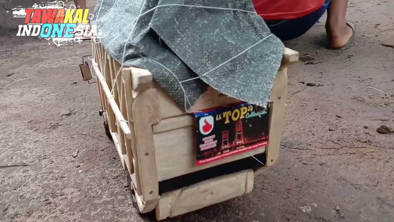Oleng miniatur  truk  kayu  YouTube