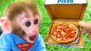 Baby Monkey BonBon Go To Shower And Eat Pizza With Cute Puppy In The Park - Crew BonBon