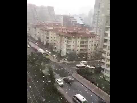 حالات واتس أب فيروز ثلج ثلج