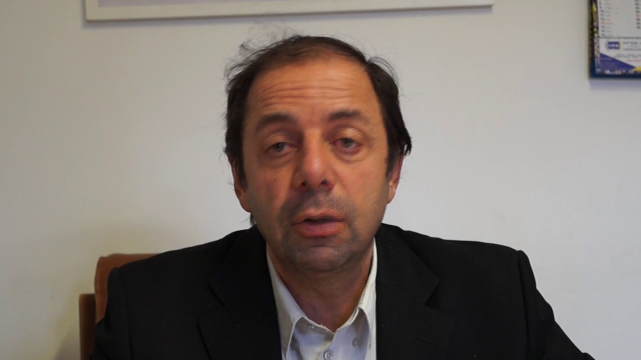 I campi rom nella capitale - YouTube