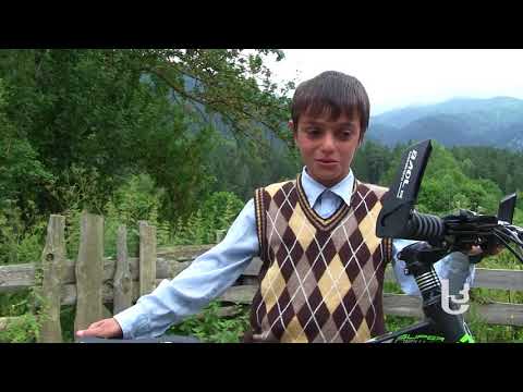 კიკიბოს სკოლის ერთადერთ მოსწავლეს  ველოსიპედი აჩუქეს