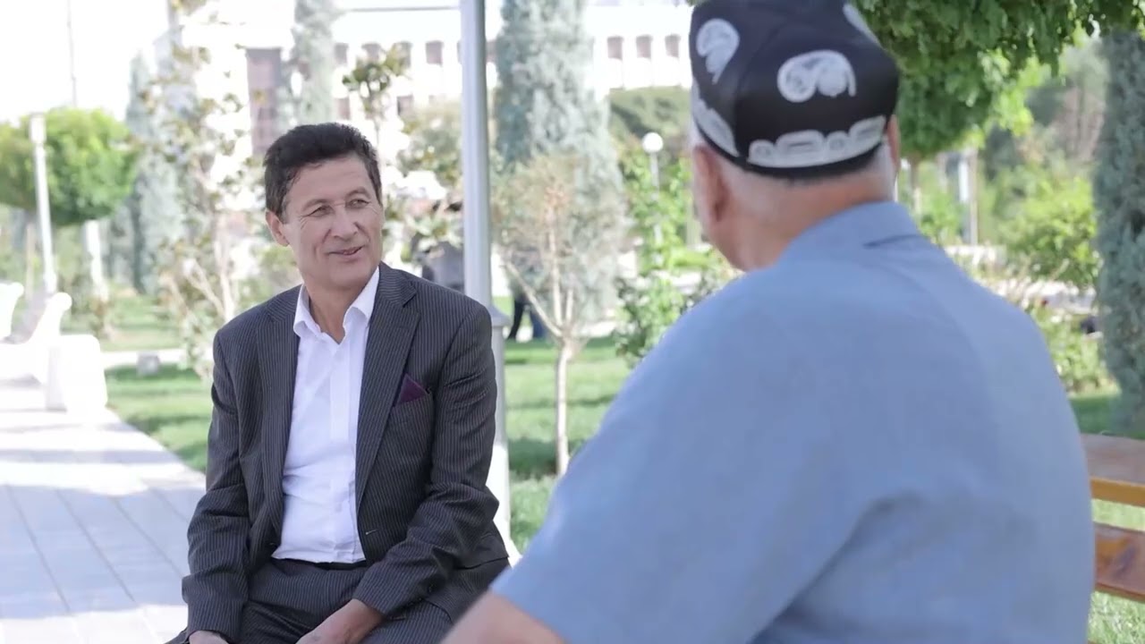 ХОФИЗНИ ЭСЛАБ курсатувида Худайберган Худайберганов хаёти ва ижоди хакида