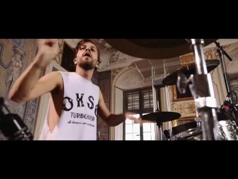 Blackout Problems — Blackout Problems - HOLD ON live (The Road To Holy DVD)