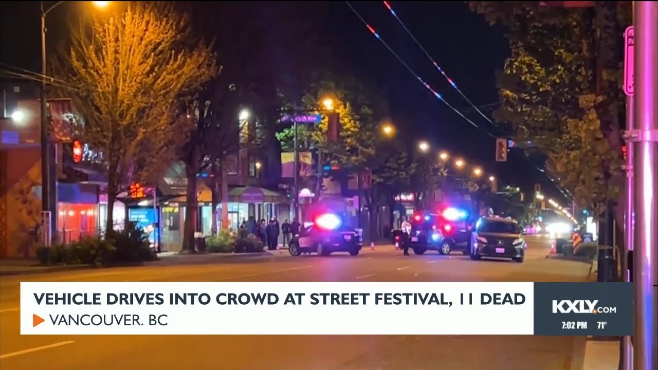 Vehicle drives into crowd at street festival in Vancouver - YouTube