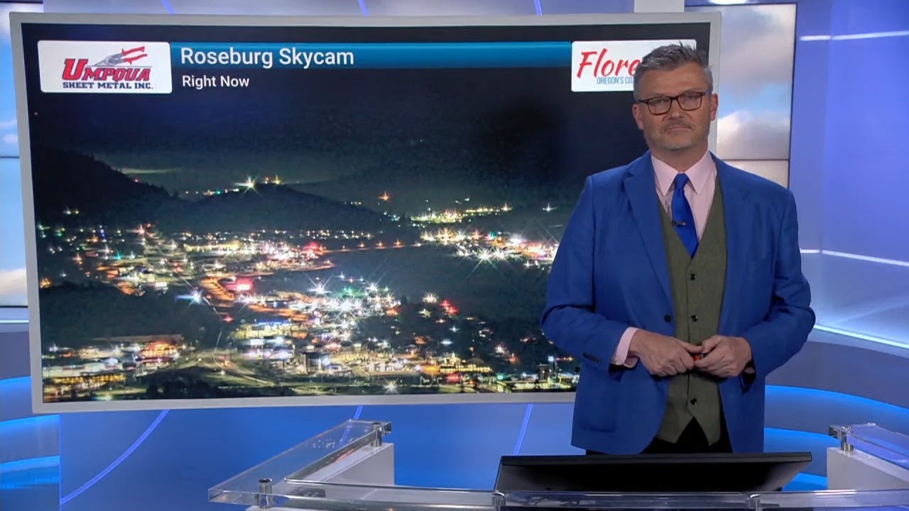Cool temperatures continue with chance of rain Tuesday night - YouTube
