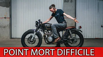 Où se trouve le point mort sur une moto ?