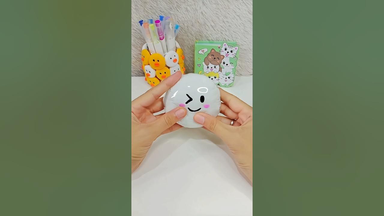 Ойдан шығарылған гомосексуализм Қызға секс видеосы үшін клизма беріңіз