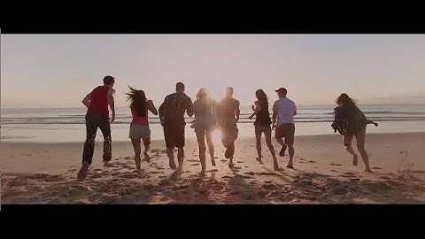 Lucas Hoge - Flip Flops (Official Music Video)