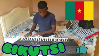 BIKUTSI DU CAMEROUN AU PIANO/Kalimba et Guitare solo 🇨🇲