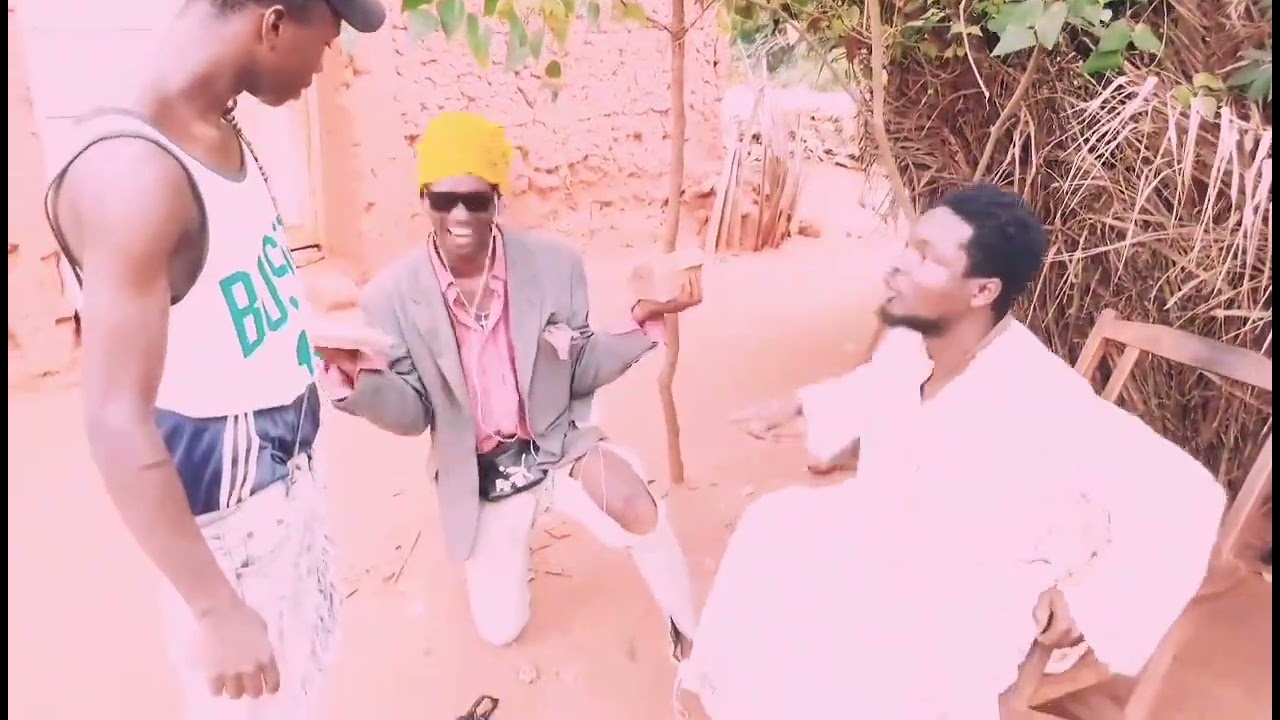 Fou Danger & EDÉNON ( Agbeleme club affaire de 10000f)