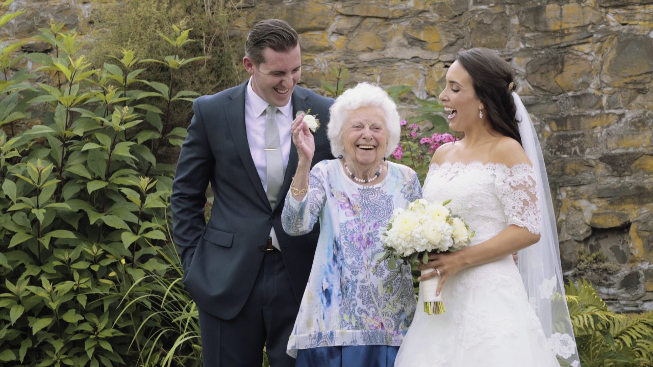 Red Maple Vineyard Wedding Video - Tori & Kevin - Secret Fire Media