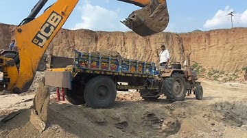 Jcb 3dx Backhoe  Loading Pond Murum in Sonalika Tractor || Sonalika Tractor Loading Video Part-04