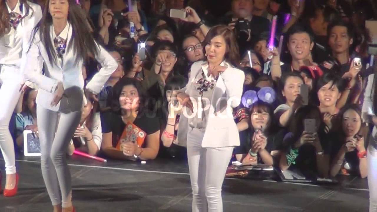 [Fancam] 140322 SNSD AT HEC KOREA FESTIVAL IN HCMC 2014 [360KPOP]
