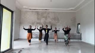 TARI KREASI DAYAK (HANJAK) TUGAS MULOK