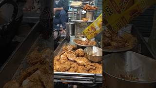 old Delhi Ka famous chicken fry chicken kabab Delhi food street food short video subscribe for more