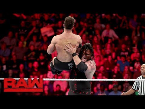 Finn Bálor vs. Kane: Raw, Oct. 23, 2017