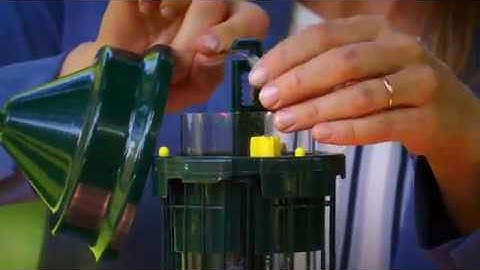 Squirrel Buster Classic - Installing the Cover