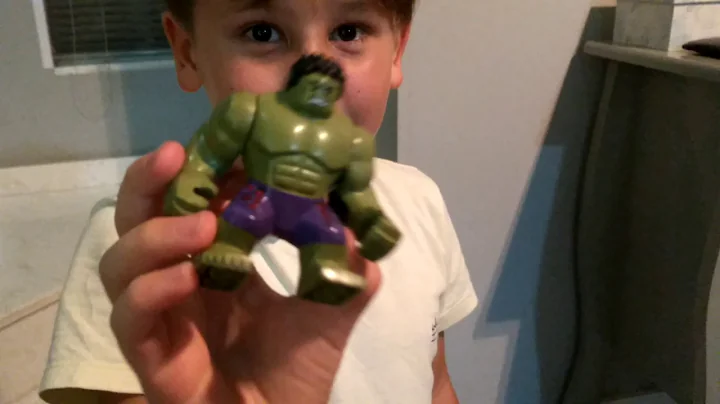 Roger Crocker Mostrando meus Brinquedos!!