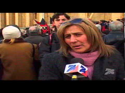 სააკაშვილის გადადგომასთან დაკავშირებით აქცია  სტუდენტებიც შეუერთდნენ