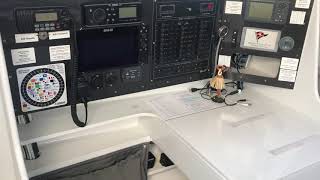 Walk down and tour of Fast Exit, a carbon fiber Andrews-40 racer-cruiser
