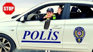 Kaan Sen Küçüksün Araba Süremezsin Polis Kaan Yeni Arabaya Bindi Kornaya Bastı | polis sireni