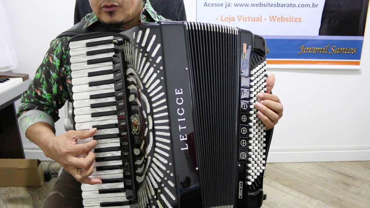 Video Aula Acordeon - De Bota Nova.