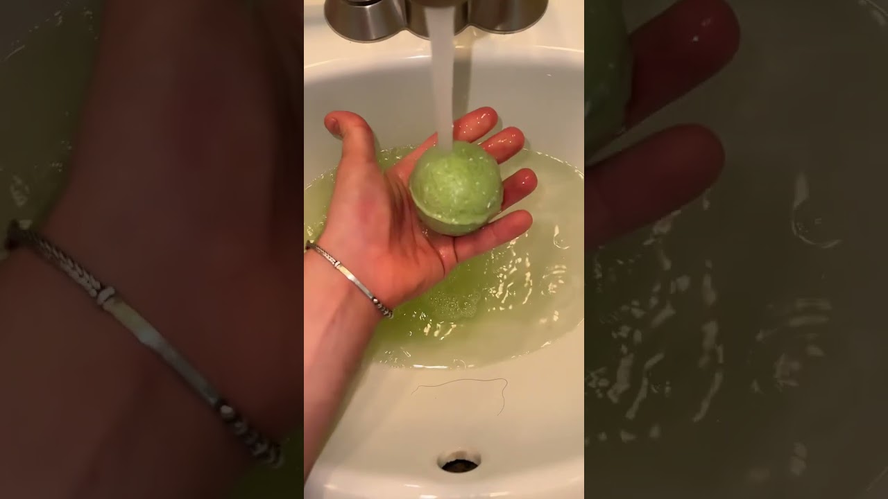 I Spent $20 on a Money Bathbomb 