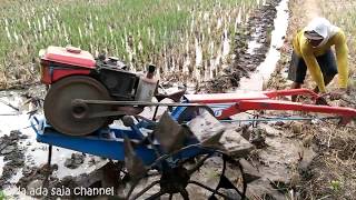 Nraktor sawah lucu bikin ngakak I Cekelane kengisoren bro !!!