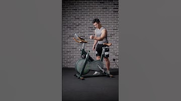 How to use spin bike for beginners.#indoorcycling #spinclass #spinbike #workouttips