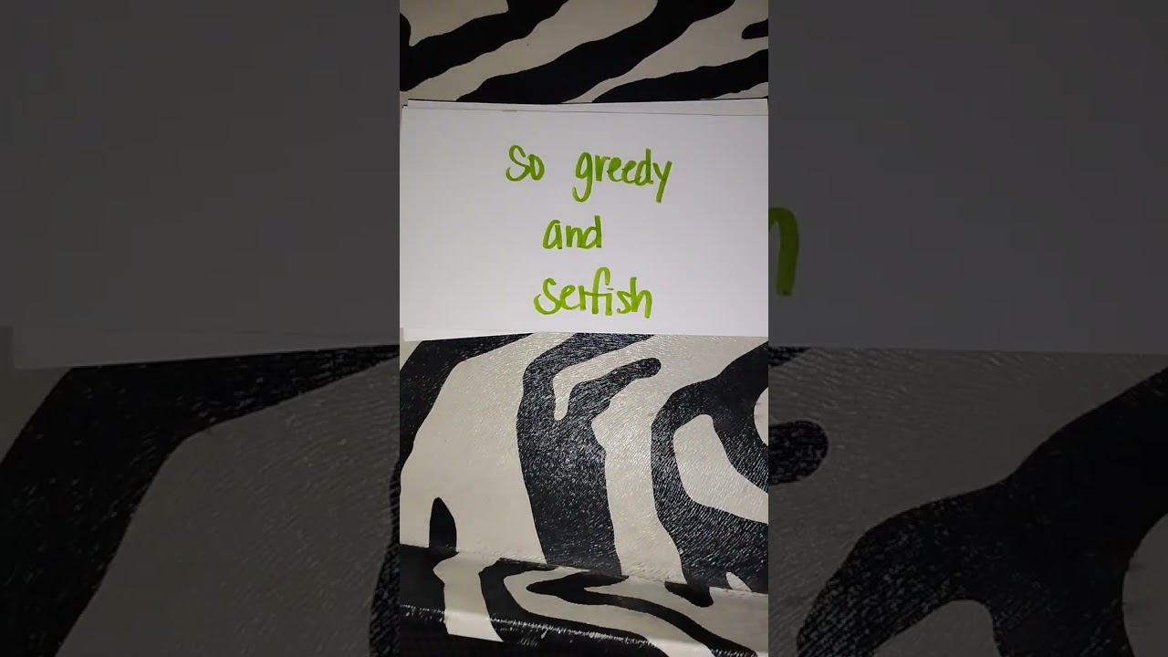 Федералы следят за тем, как они уничтожают улики.. 🤦