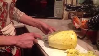 Download Lagu Pineapple preparation bicolana way.... MP3