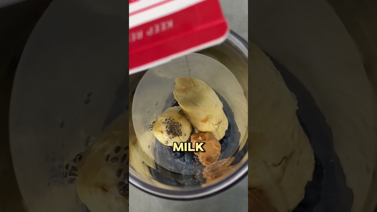 Blueberries & Banana Low-Cal Smoothie Alert!🥤💙🍌 