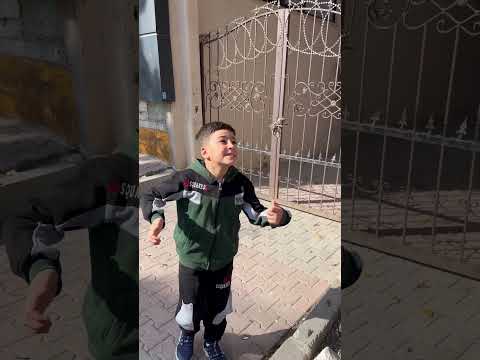 انقذ البنات كنت بل سجن لأنو عم تاكل شي بوجع الاسنان الشرطي طلعها هههههههه