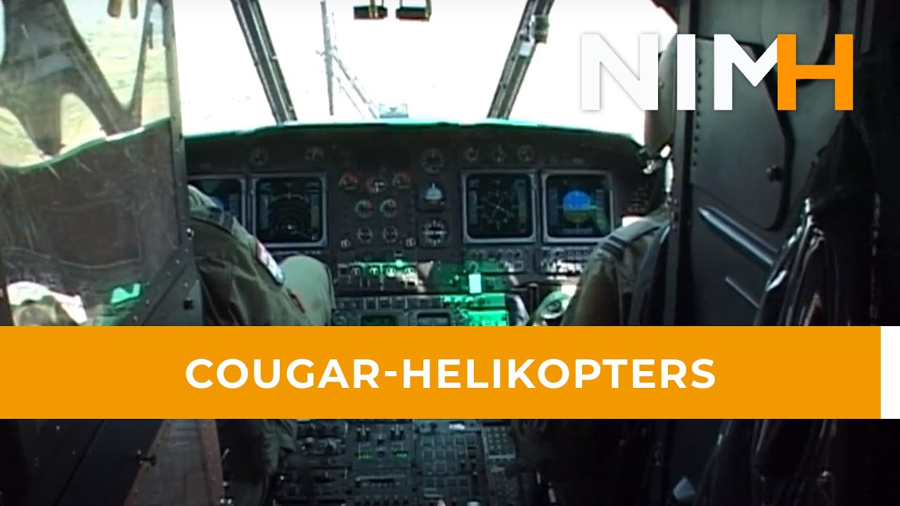Cougar-helikopters van 300 Squadron tijdens SFOR