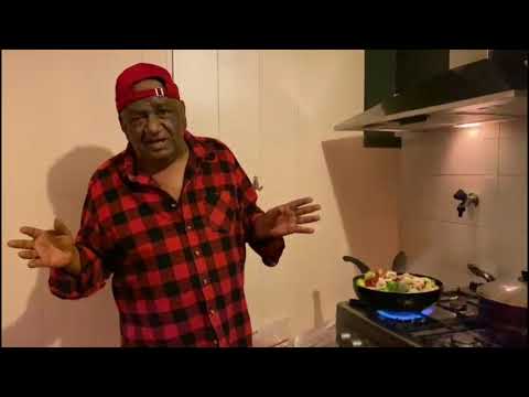 Video: Groentesalade Met Kip
