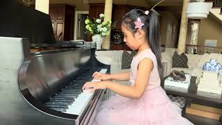 Sonata by Scarlatti in D Major performed by 7 year-old